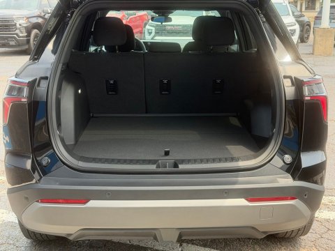 New Mosaic Black Metallic 2027 Chevrolet Equinox LT FWD - photo 8 - Stock #270016