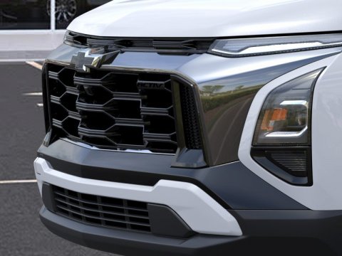 New Polar White Tricoat 2027 Chevrolet Equinox ACTIV FWD - photo 14 - Stock #270087