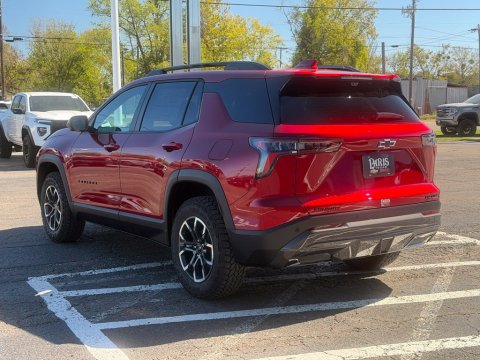 New Radiant Red Tintcoat 2027 Chevrolet Equinox ACTIV FWD - photo 8 - Stock #270073