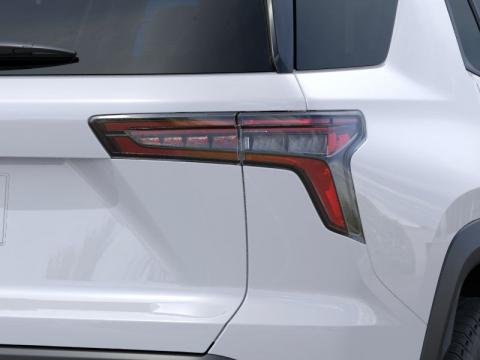 New Summit White 2026 Chevrolet Equinox LT FWD - photo 11 - Stock #260903