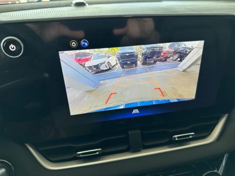 New Lakeshore Blue Metallic 2026 Chevrolet Equinox LT FWD - photo 27 - Stock #260997