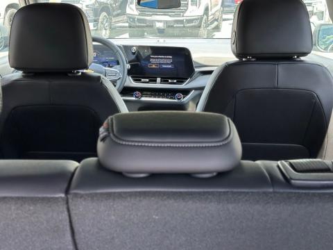 New Lakeshore Blue Metallic 2026 Chevrolet Equinox LT FWD - photo 9 - Stock #260997
