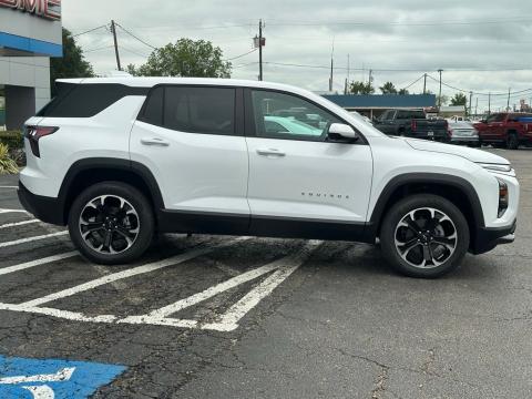 New Summit White 2026 Chevrolet Equinox LT FWD - photo 4 - Stock #260957