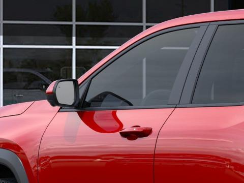 New Radiant Red Tintcoat 2026 Chevrolet Equinox LT FWD - photo 12 - Stock #260970