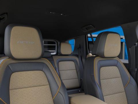 New Mosaic Black Metallic 2026 Chevrolet Equinox ACTIV FWD - photo 24 - Stock #260904