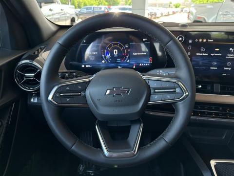 New Mosaic Black Metallic 2026 Chevrolet Equinox ACTIV FWD - photo 19 - Stock #260904
