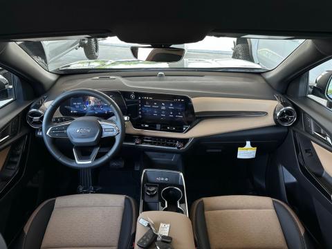 New Mosaic Black Metallic 2026 Chevrolet Equinox ACTIV FWD - photo 20 - Stock #260904