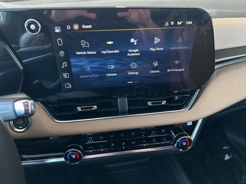 New Mosaic Black Metallic 2026 Chevrolet Equinox ACTIV FWD - photo 24 - Stock #260904