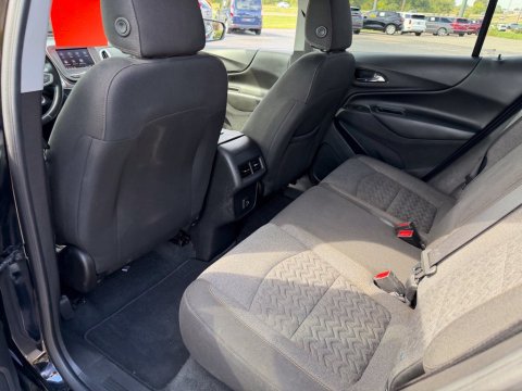 Pre-Owned Mosaic Black Metallic 2022 Chevrolet Equinox LT FWD - photo 16 - Stock #X2596