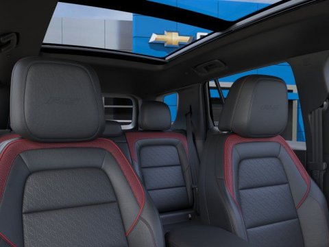 New Sterling Gray Metallic 2026 Chevrolet Equinox RS FWD - photo 24 - Stock #261190