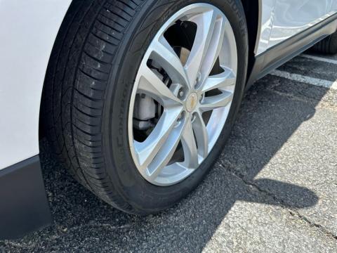 Pre-Owned Iridescent Pearl Tricoat 2020 Chevrolet Equinox Premier FWD - photo 10 - Stock #260903B