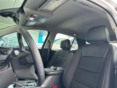 Pre-Owned Iridescent Pearl Tricoat 2020 Chevrolet Equinox Premier FWD - photo 15 - Stock #260903B