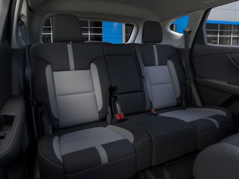 New Sterling Gray Metallic 2026 Chevrolet Blazer LT FWD - photo 17 - Stock #261320