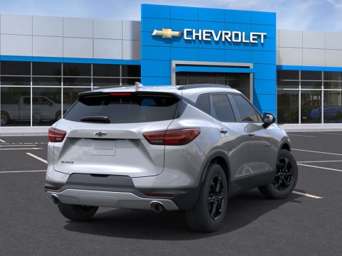 New Sterling Gray Metallic 2026 Chevrolet Blazer LT FWD - photo 4 - Stock #261320