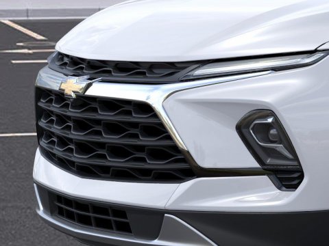 New Summit White 2026 Chevrolet Blazer LT FWD - photo 13 - Stock #261338