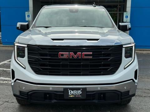 2026 GMC Sierra 4WD Regular Cab Standard Box Pro's photo