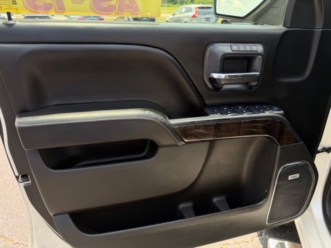 Pre-Owned White Diamond Clearcoat 2015 GMC Sierra 1500 Denali RWD - photo 12 - Stock #X2541