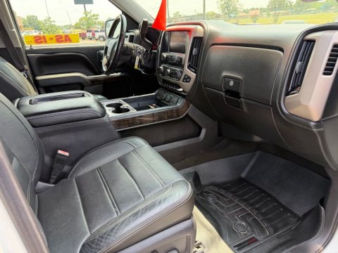 Pre-Owned White Diamond Clearcoat 2015 GMC Sierra 1500 Denali RWD - photo 17 - Stock #X2541