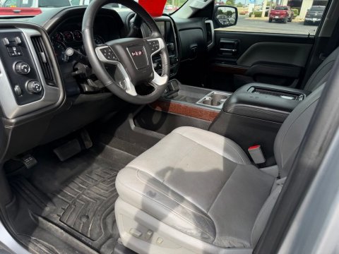 Pre-Owned Quicksilver Metallic 2018 GMC Sierra 1500 SLT 4WD - photo 11 - Stock #X2557