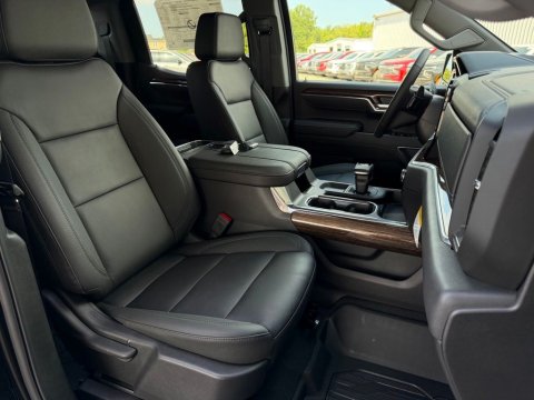 New Onyx Black 2026 GMC Sierra 1500 Elevation 4WD - photo 16 - Stock #261314