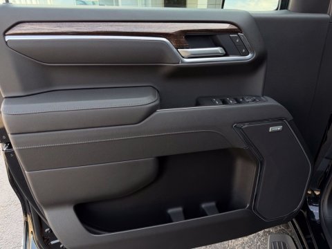 New Onyx Black 2026 GMC Sierra 1500 Elevation 4WD - photo 11 - Stock #261314