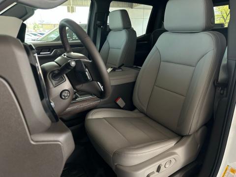 New Summit White 2026 GMC Sierra 1500 SLT 4WD - photo 12 - Stock #260765