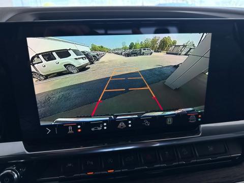 New Summit White 2026 GMC Sierra 1500 SLT 4WD - photo 26 - Stock #260765