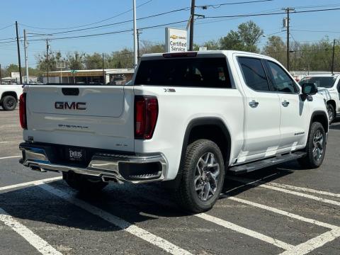 New Summit White 2026 GMC Sierra 1500 SLT 4WD - photo 7 - Stock #260765