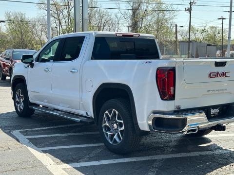 New Summit White 2026 GMC Sierra 1500 SLT 4WD - photo 8 - Stock #260765