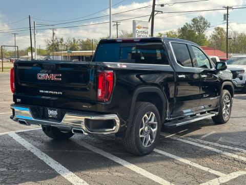 New Onyx Black 2026 GMC Sierra 1500 SLT 4WD - photo 7 - Stock #260733