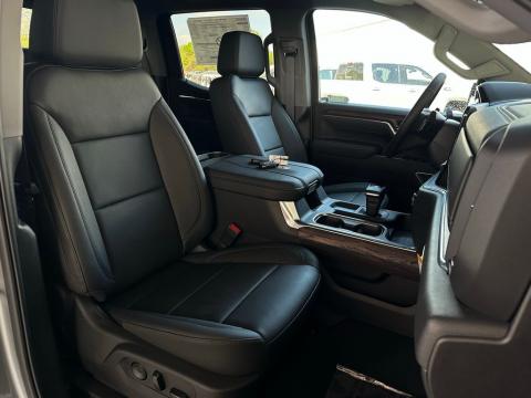 New Sterling Metallic 2026 GMC Sierra 1500 SLT 4WD - photo 16 - Stock #260736