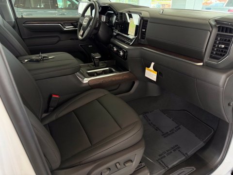 New Summit White 2026 GMC Sierra 1500 SLT 4WD - photo 16 - Stock #261223