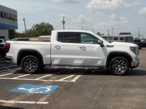 New Summit White 2026 GMC Sierra 1500 SLT 4WD - photo 5 - Stock #261223