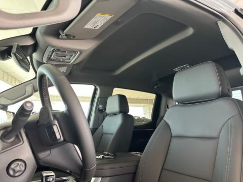 New Sterling Metallic 2026 GMC Sierra 1500 SLT 4WD - photo 13 - Stock #260728