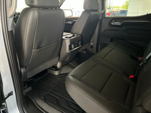 New Sterling Metallic 2026 GMC Sierra 1500 SLT 4WD - photo 14 - Stock #260728