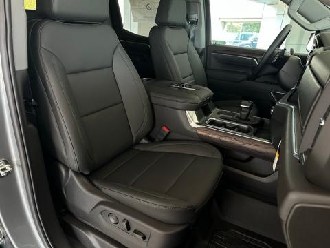 New Sterling Metallic 2026 GMC Sierra 1500 SLT 4WD - photo 16 - Stock #260728