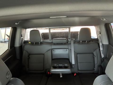 New Sterling Metallic 2026 GMC Sierra 1500 SLT 4WD - photo 25 - Stock #260728