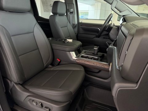 New Onyx Black 2026 GMC Sierra 1500 SLT 4WD - photo 16 - Stock #261130