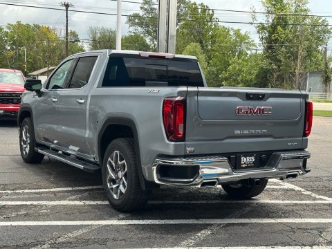 New Sterling Metallic 2026 GMC Sierra 1500 SLT 4WD - photo 7 - Stock #261117