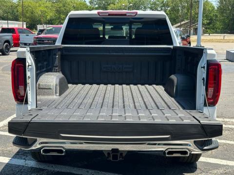 New Summit White 2026 GMC Sierra 1500 SLT 4WD - photo 6 - Stock #260953