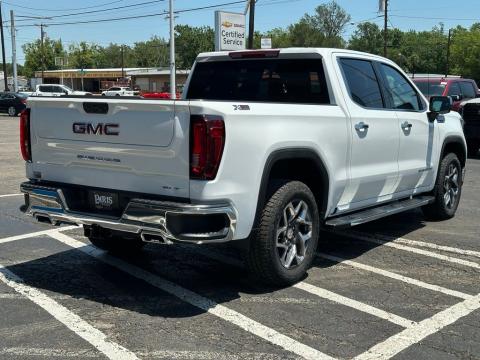New Summit White 2026 GMC Sierra 1500 SLT 4WD - photo 7 - Stock #260953