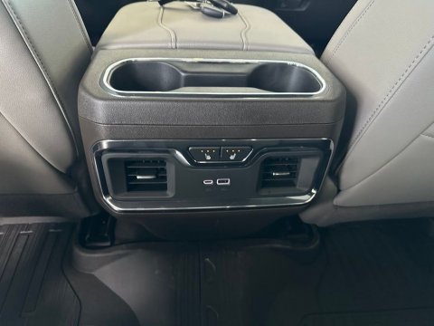 New Summit White 2026 GMC Sierra 1500 SLT 4WD - photo 21 - Stock #261149