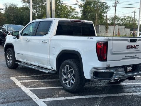 New Summit White 2026 GMC Sierra 1500 SLT 4WD - photo 8 - Stock #261149