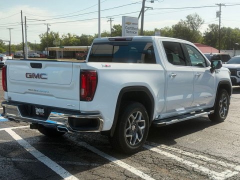 New Summit White 2026 GMC Sierra 1500 SLT 4WD - photo 7 - Stock #261137