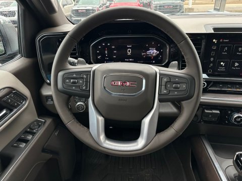 New Glacier White Tricoat 2026 GMC Sierra 1500 SLT 4WD - photo 18 - Stock #261116