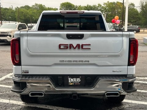 New Glacier White Tricoat 2026 GMC Sierra 1500 SLT 4WD - photo 5 - Stock #261116