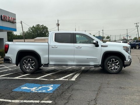 New Glacier White Tricoat 2026 GMC Sierra 1500 SLT 4WD - photo 4 - Stock #261116