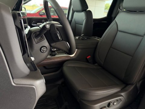 New Onyx Black 2026 GMC Sierra 1500 SLT 4WD - photo 12 - Stock #261119
