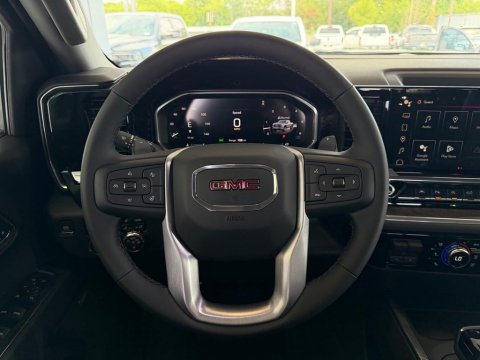 New Onyx Black 2026 GMC Sierra 1500 SLT 4WD - photo 18 - Stock #261119