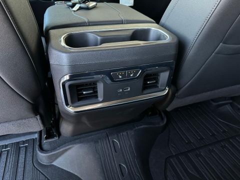 New Sterling Metallic 2026 GMC Sierra 1500 SLT 4WD - photo 20 - Stock #260912